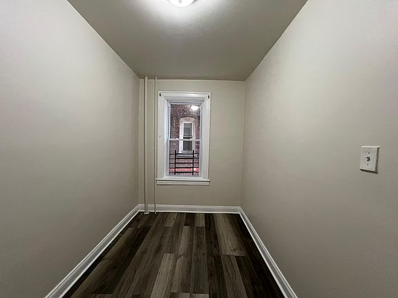 5th image of 971 Summit Ave #1E