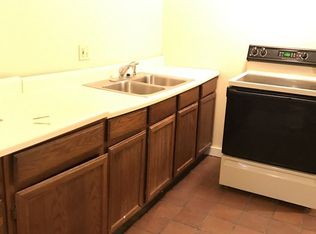 1425 Humboldt St APT B, Manhattan, KS 66502