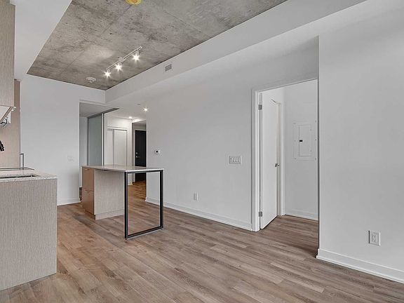 4th image of 1808 Saint Clair Ave W #316