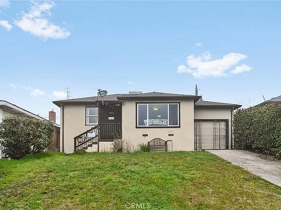 3rd image of 3462 Argonaut Ave