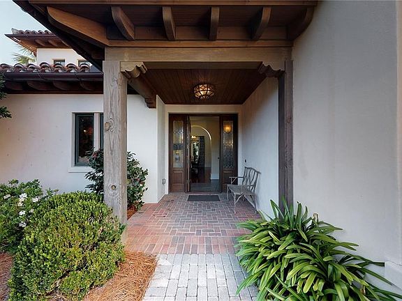 2nd image of 916 Cottages Ln