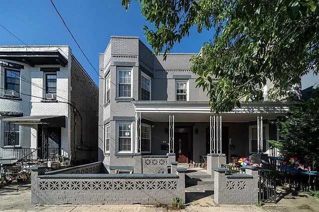 4 bed, $3,500 — Photo 2