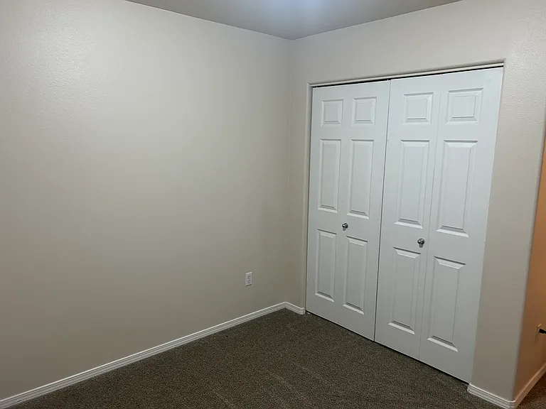 7464 Meadow St — Photo 14