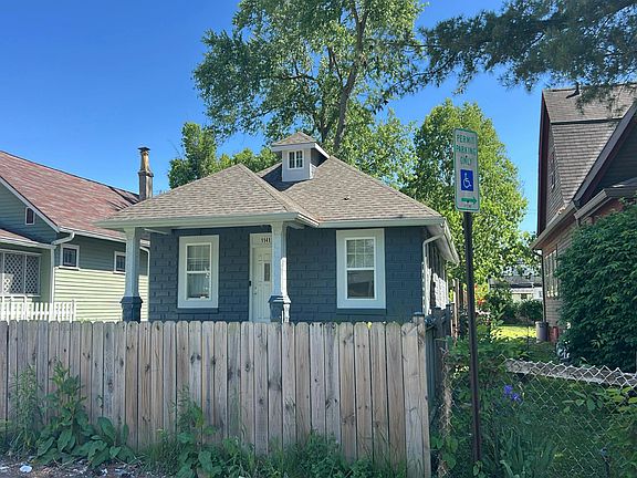 2nd image of 1141 W 31st St