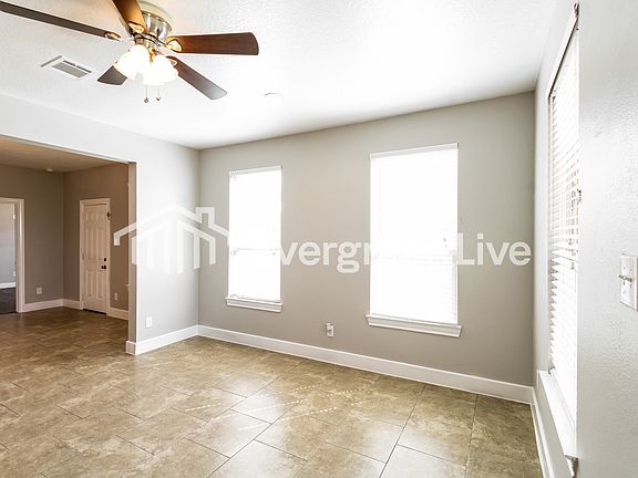 3rd image of 3223 Bay Oaks Harbor Dr
