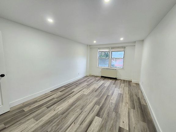 4th image of 748-772 N Broad St #3
