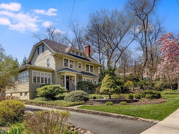 3rd image of 108 Durand Rd