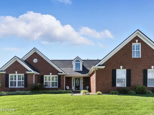 5118 Tropicana Dr, Knoxville, TN 37918