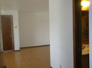228 NE Ward Ave APT C, Roseburg, OR 97470
