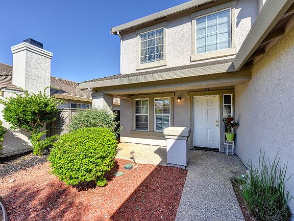 4th image of 9438 Grasmeer Way