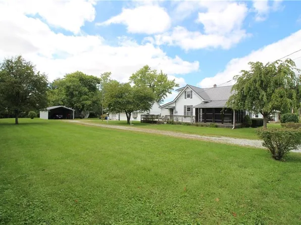 438 N Main St, Wilkinson, IN 46186