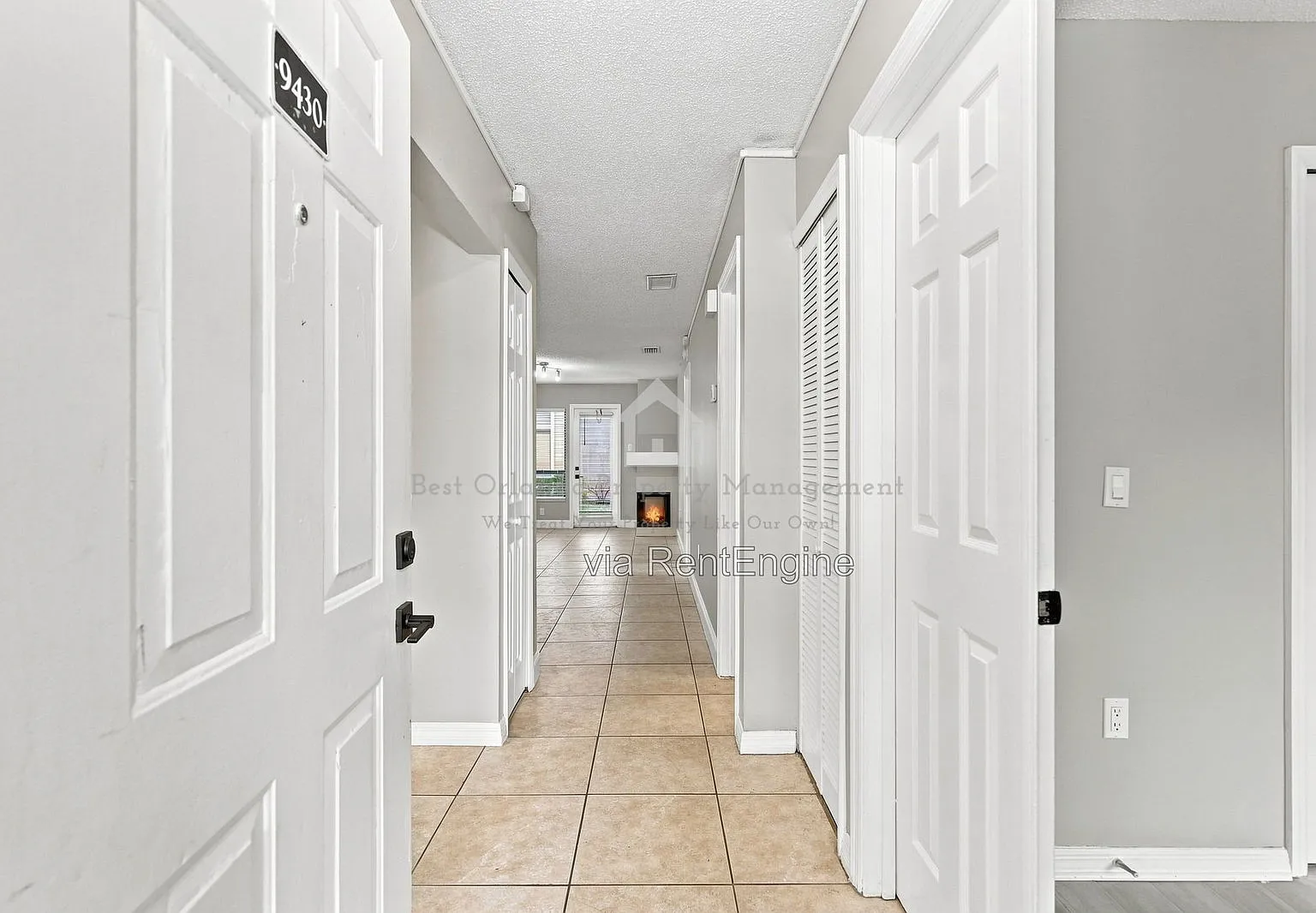 2 bed, 2.0 bath, 874 sqft, $1,395 — Photo 4