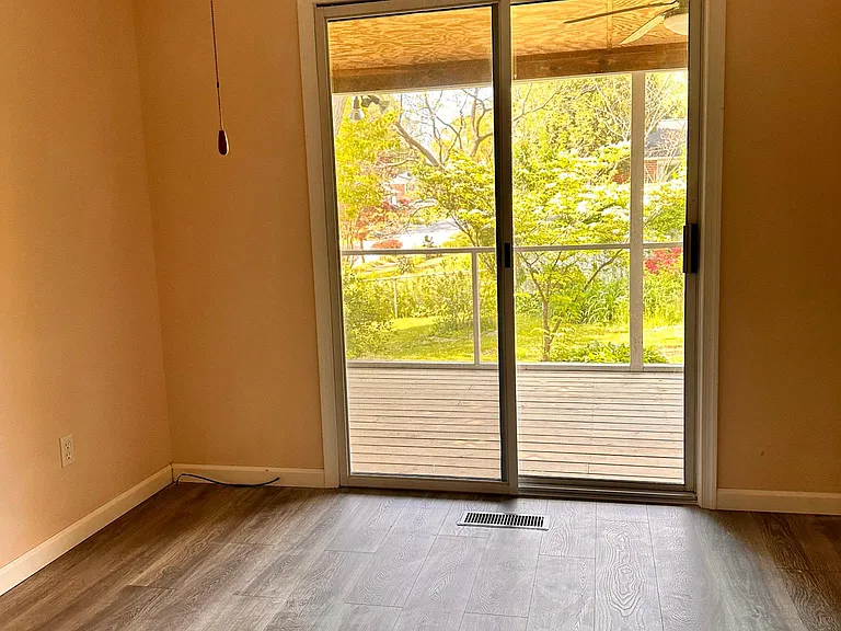 1600 Afton Dr — Photo 22