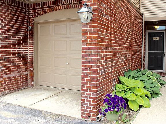 2nd image of 2715 Barclay Way