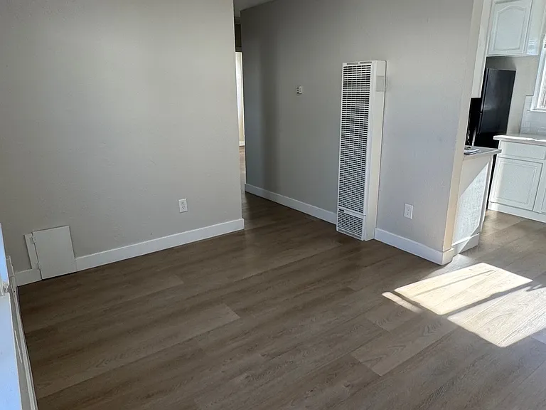 538 Douglas Ave #BACK — Photo 6