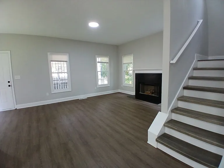 822 Pryor St SW — Photo 6