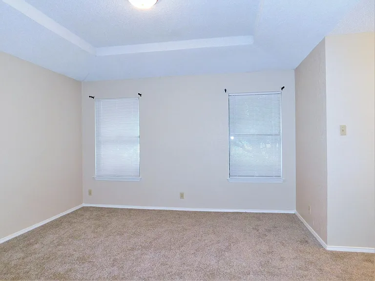 2212 Bolivar St #2212 — Photo 17
