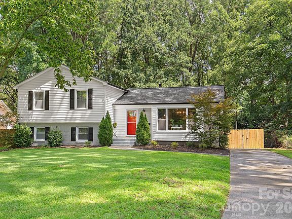 2nd image of 6623 Long Meadow Rd