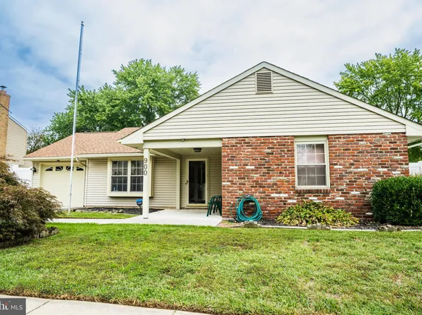 900 Greenwich Ct, Williamstown, NJ 08094