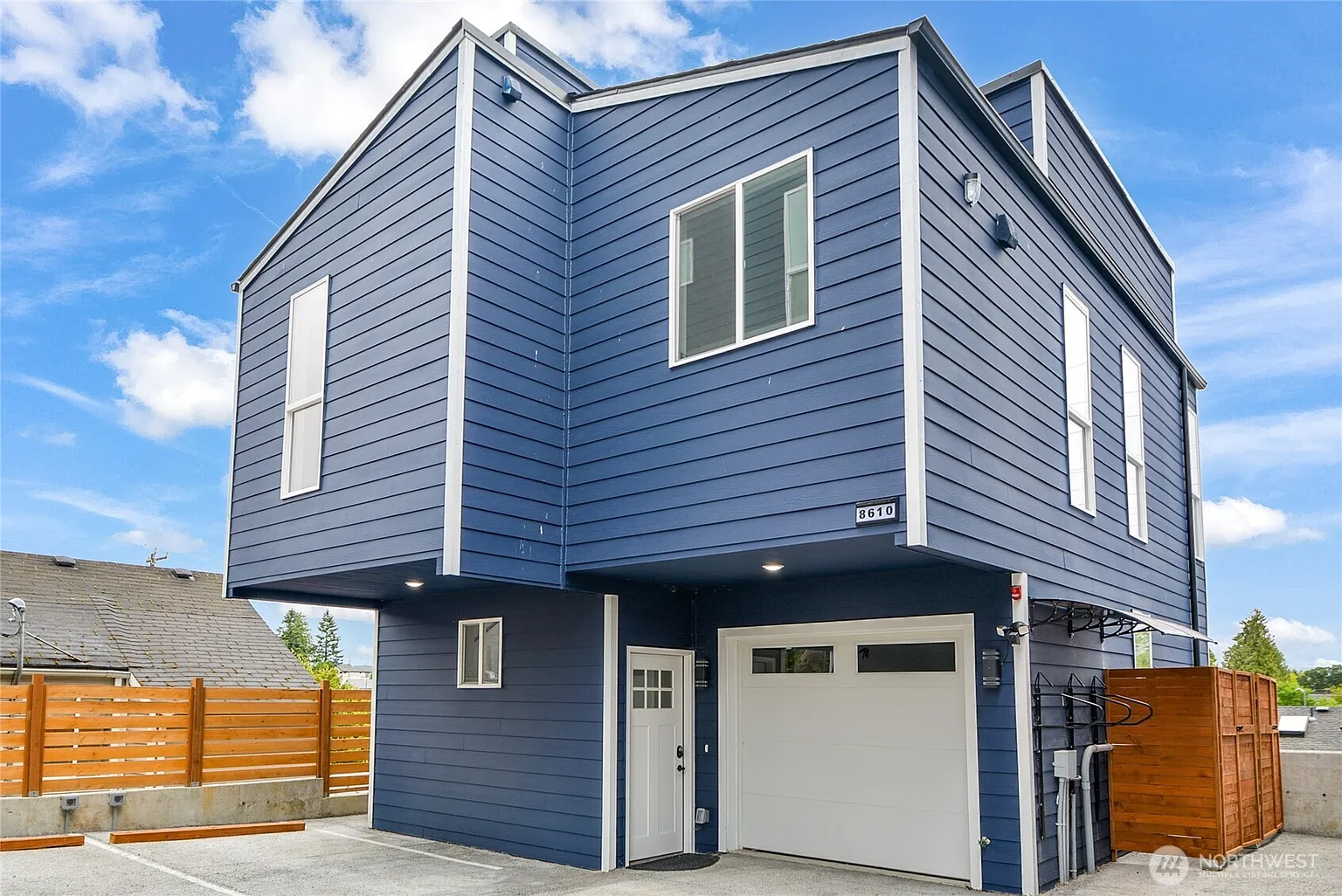 8610 42nd Avenue S photo 1