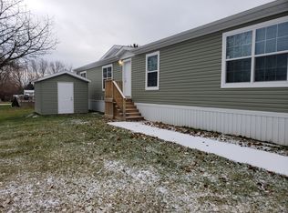 75 Elk St, Whitmore Lake, MI 48189