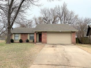 1512 E 67th Pl, Tulsa, OK 74136