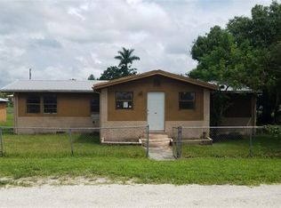 401 Avenue S SW, Moore Haven, FL 33471