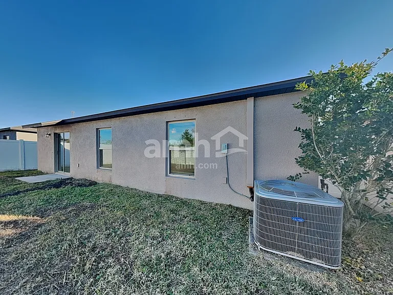 10435 Carloway Hills Dr — Photo 21