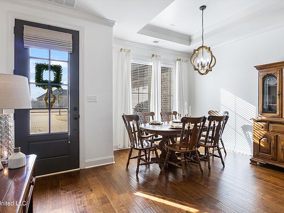 5th image of 6760 Aquila Cir W