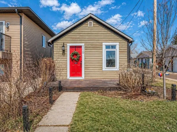 110 S 5th Ave, Strathmore, AB T1P 1B7