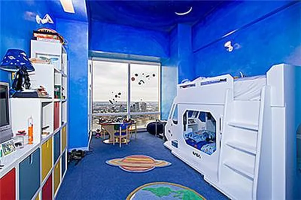 Sold by Trump International Realty | media 23