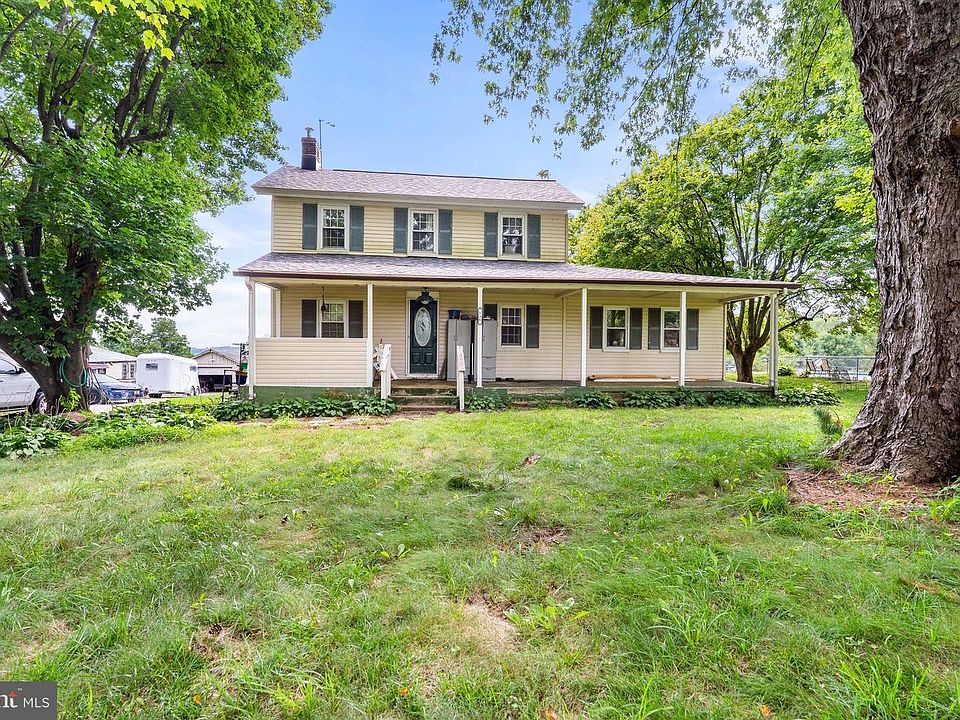 1st image of 136 Crossland Ln