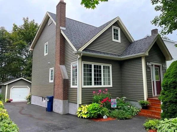47 Elswick Road, Corner Brook, NL A2H2W7