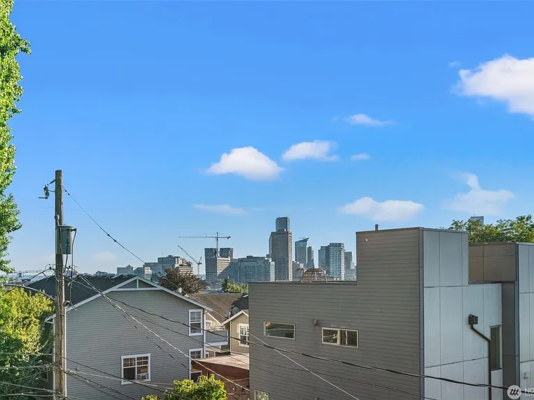 1415 E Denny Way #2 — Photo 18