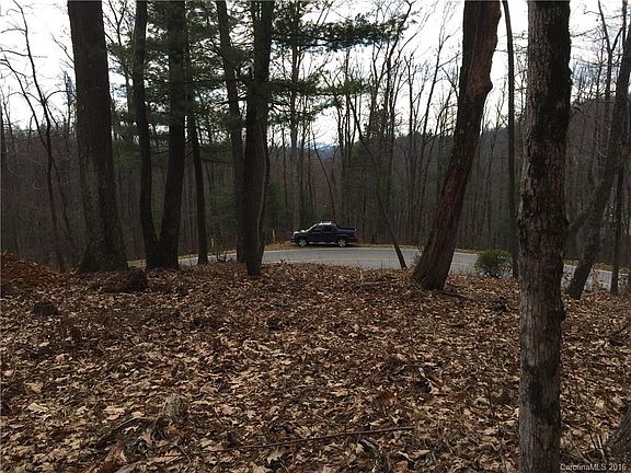 5th image of 372 Hollybrook Dr