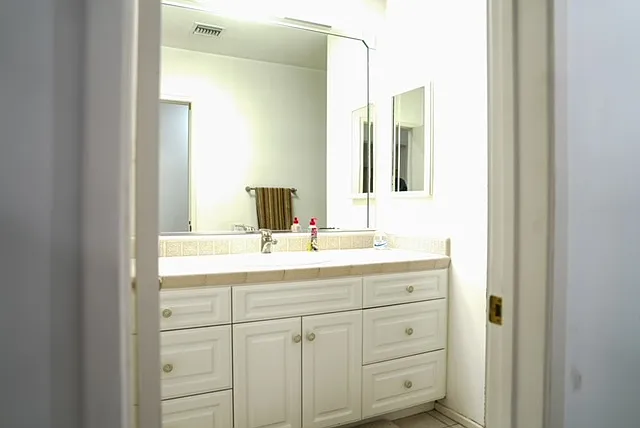 20302 Germain St — Photo 31