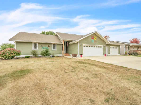41 Airport Dr, Milford, IA 51351