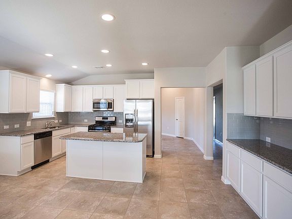 3rd image of 645 Cortona Ln