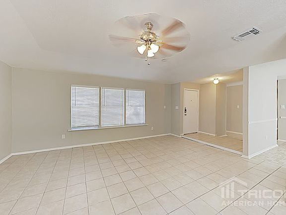 4th image of 1011 Trunnions Way