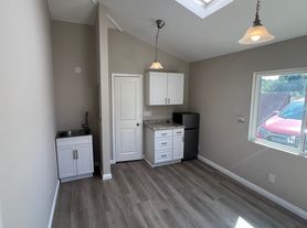 3102 G St, San Diego, CA