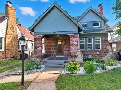 603 E 62nd St, Kansas City, MO, 64110