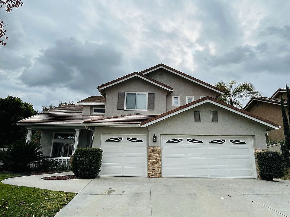 1st image of 32187 Camino Nunez
