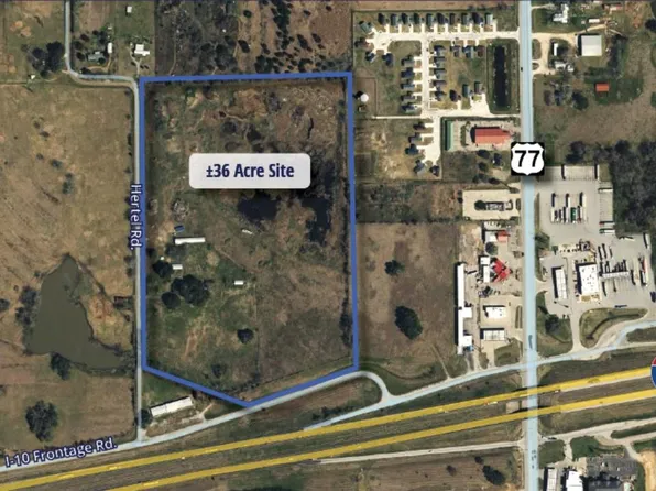 817 Hertel Rd, Schulenburg, TX 78956