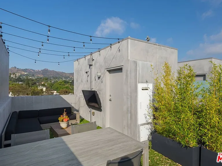 1040 N Spaulding Ave #3 — Photo 20
