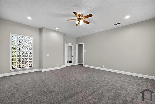 7105 Alissa Dr — Photo 28