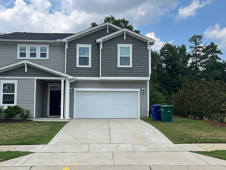 459 Summer Ranch Dr — Photo 2