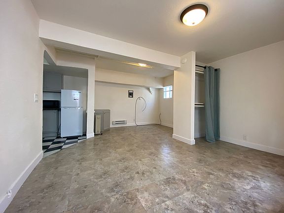 4th image of 2033 Cedar Ave #2039-1/2