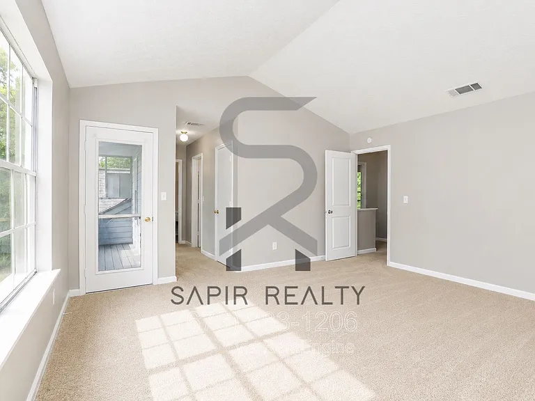 3848 Laurenhill Ln — Photo 11