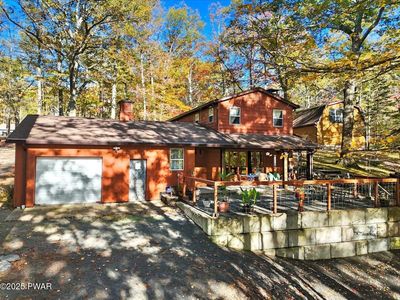 75 E Shore Dr, Hawley, PA, 18428