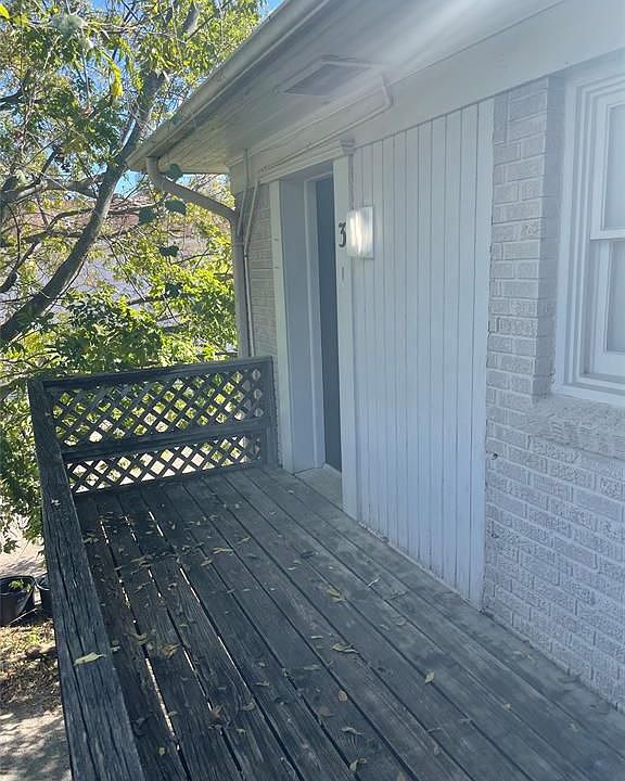1st image of 1938 W Dallas St #3
